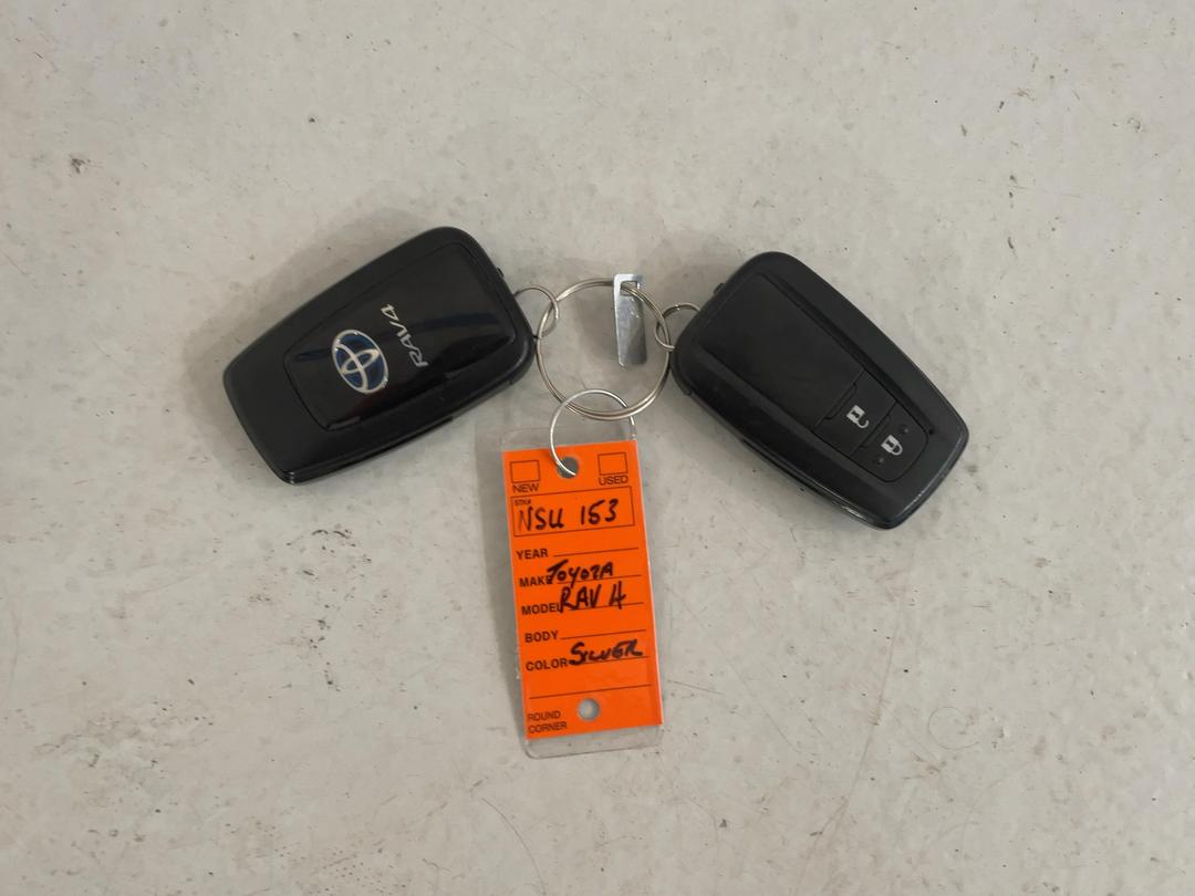 Photo '22' of Toyota Rav4