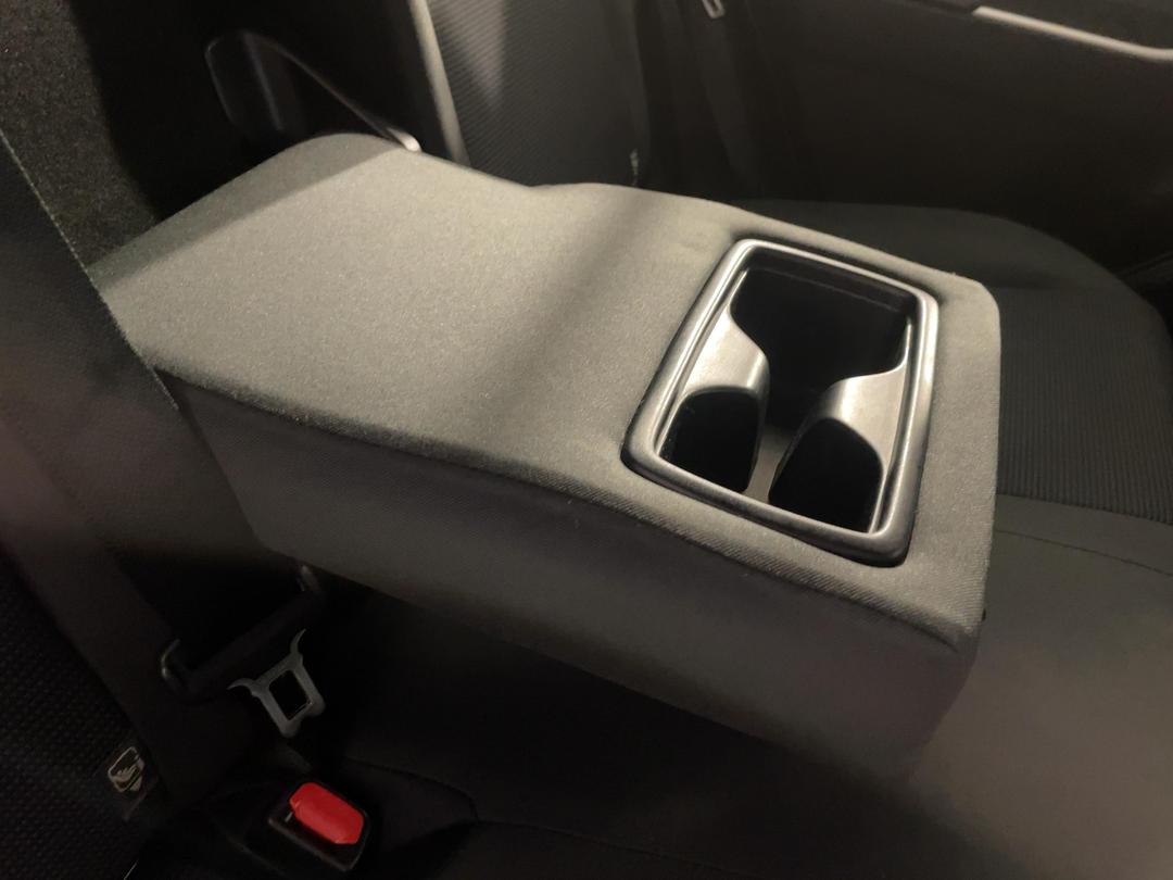 Photo '23' of Toyota Rav4