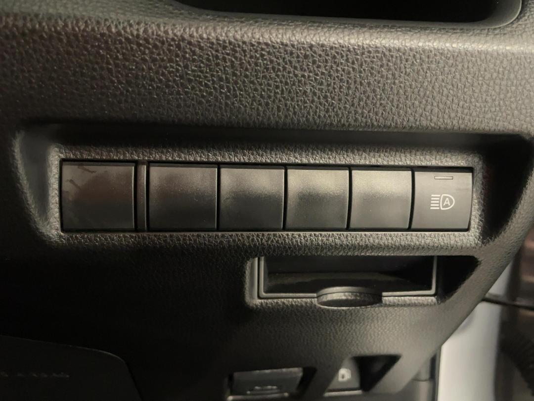 Photo '25' of Toyota Rav4