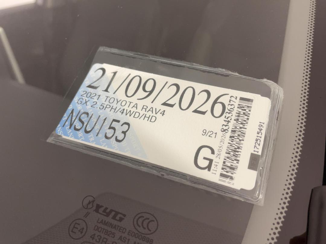 Photo '35' of Toyota Rav4