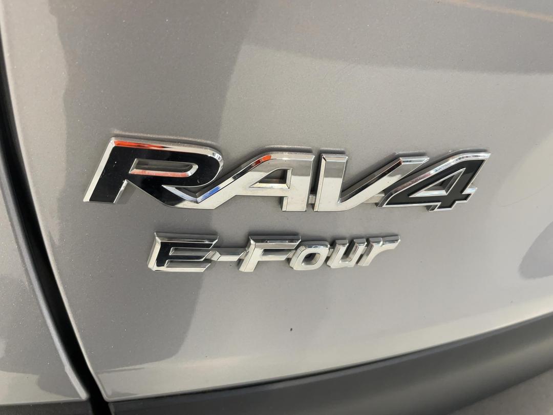 Photo '37' of Toyota Rav4