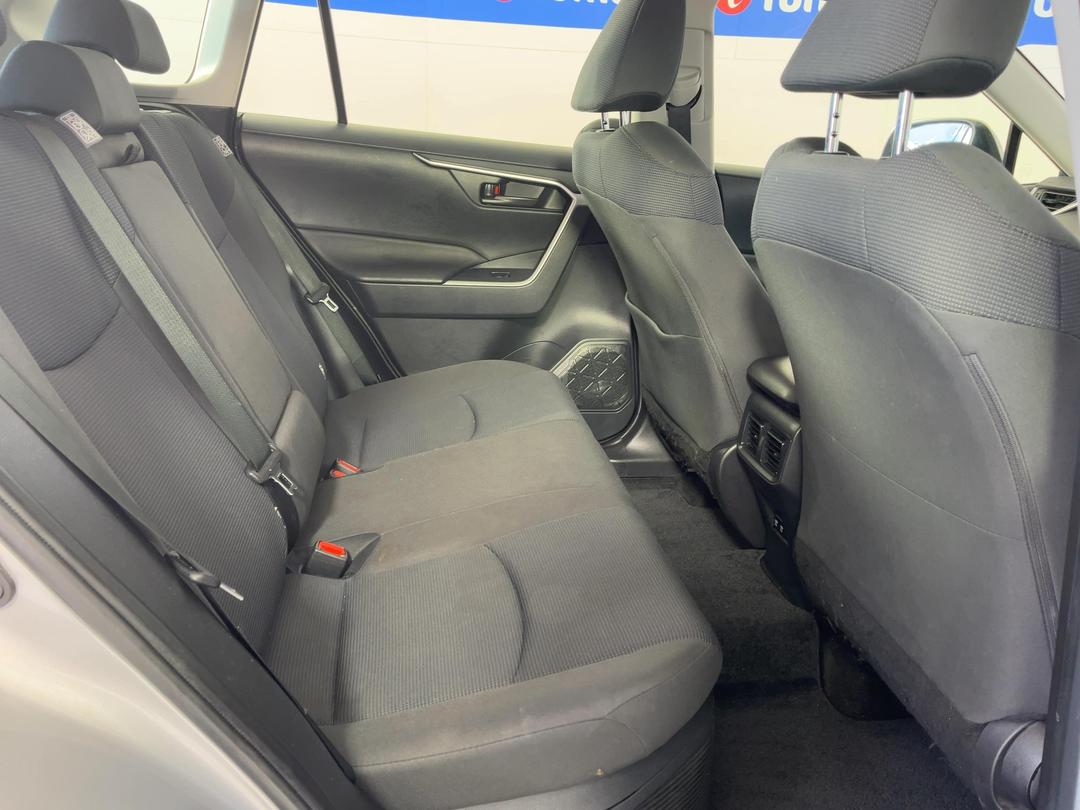 Photo '20' of Toyota Rav4