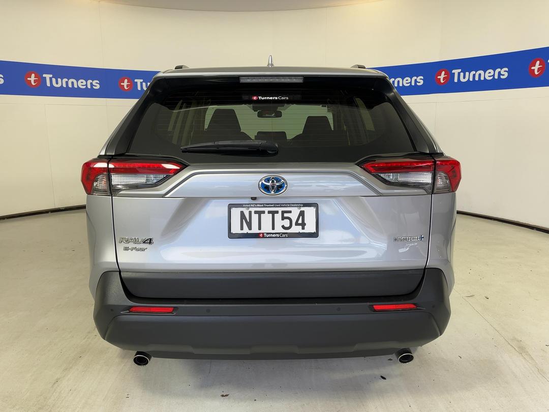 Photo '6' of Toyota Rav4