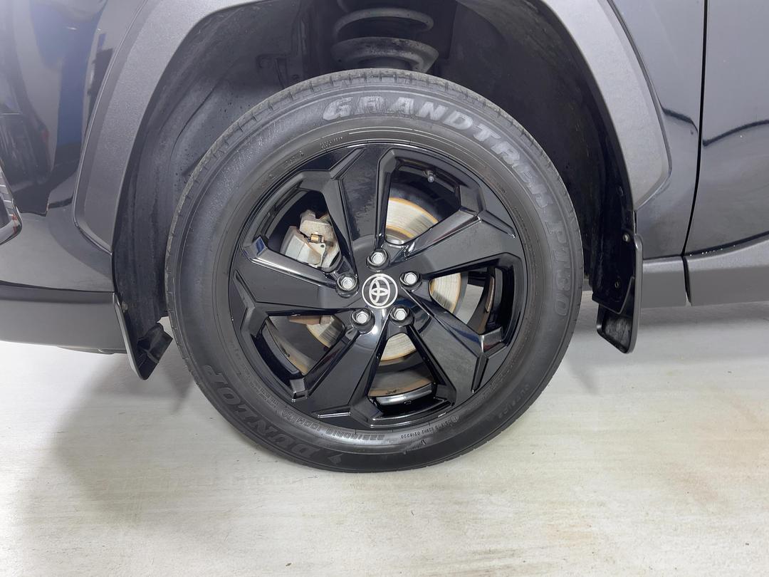 Photo '10' of Toyota Rav4