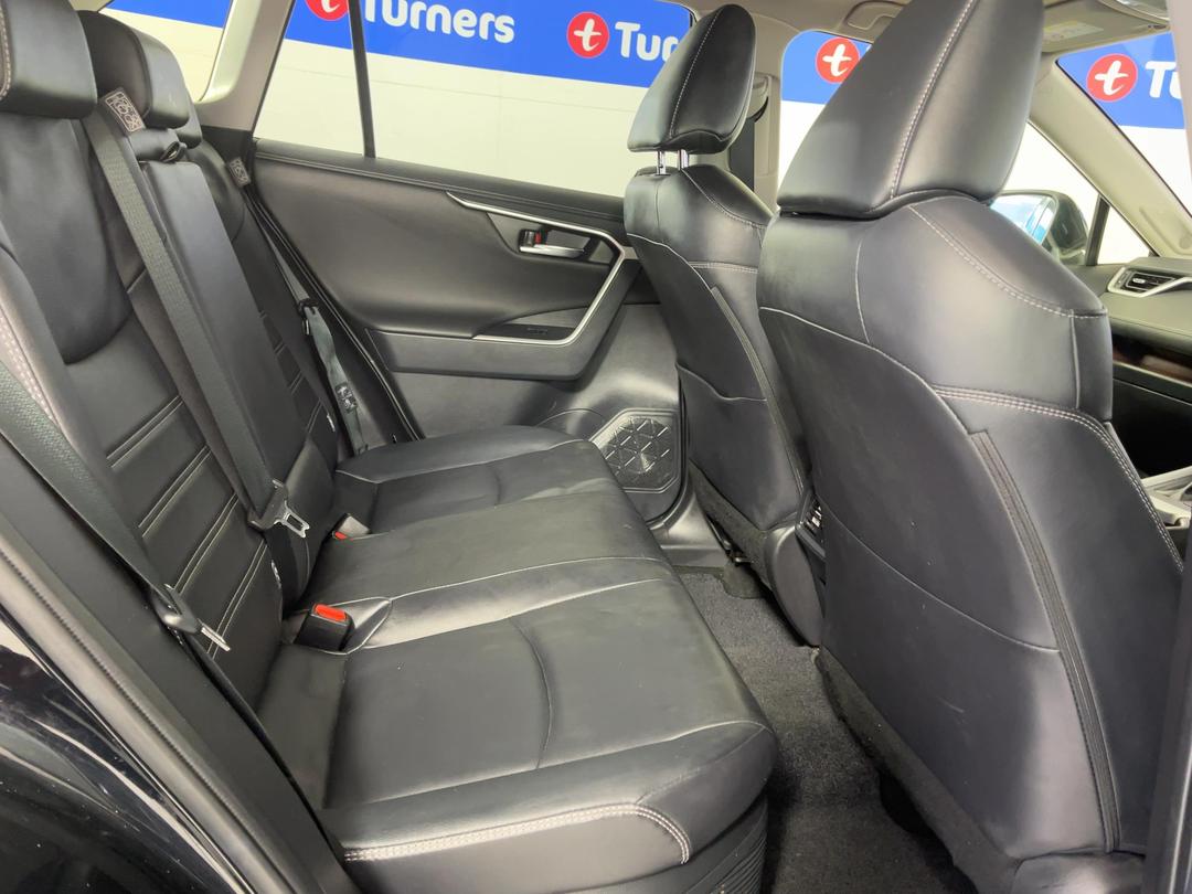 Photo '20' of Toyota Rav4