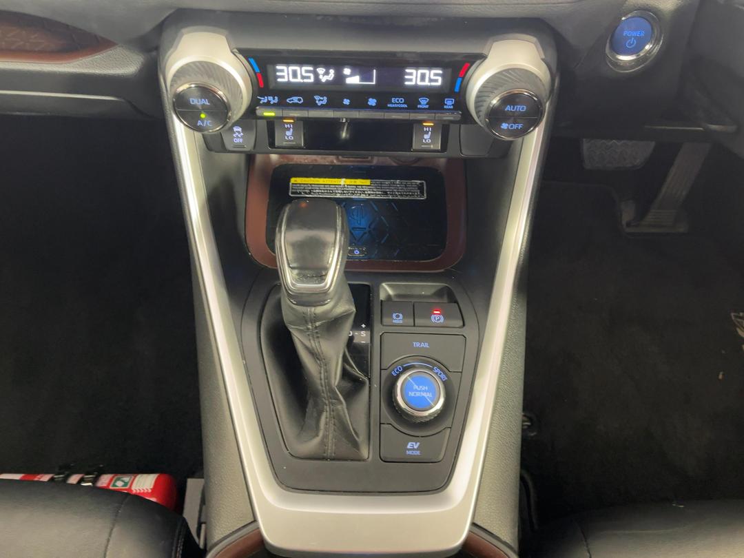 Photo '18' of Toyota Rav4