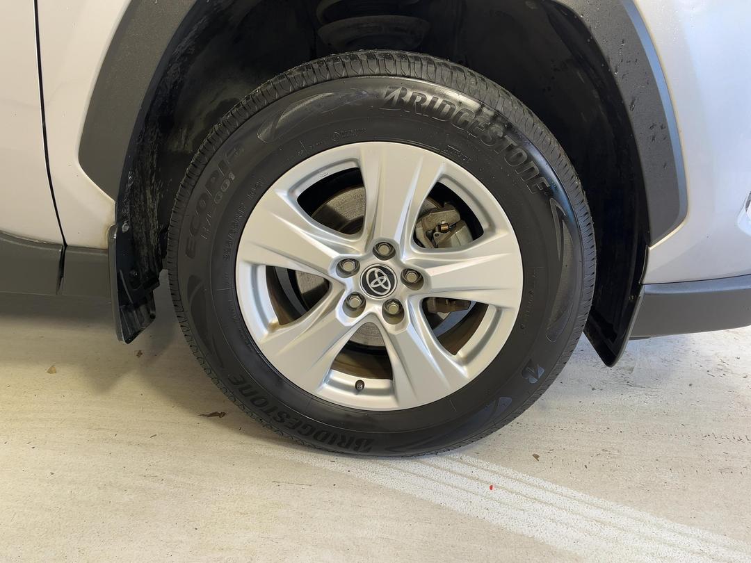 Photo '9' of Toyota Rav4