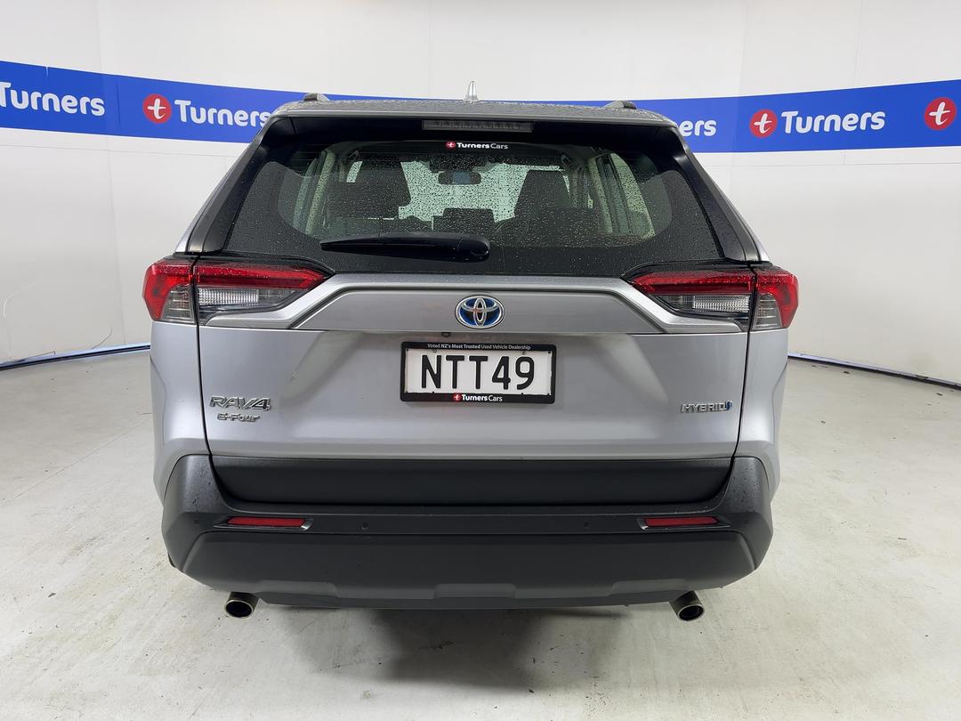 Photo '6' of Toyota Rav4