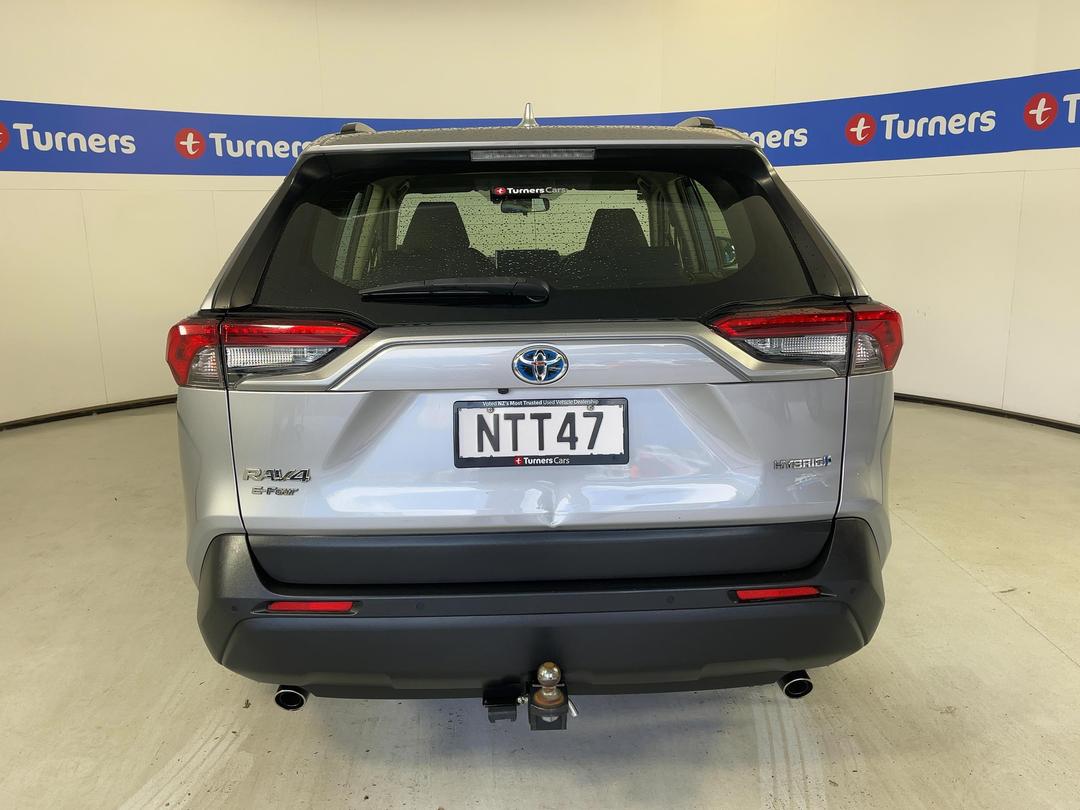 Photo '6' of Toyota Rav4