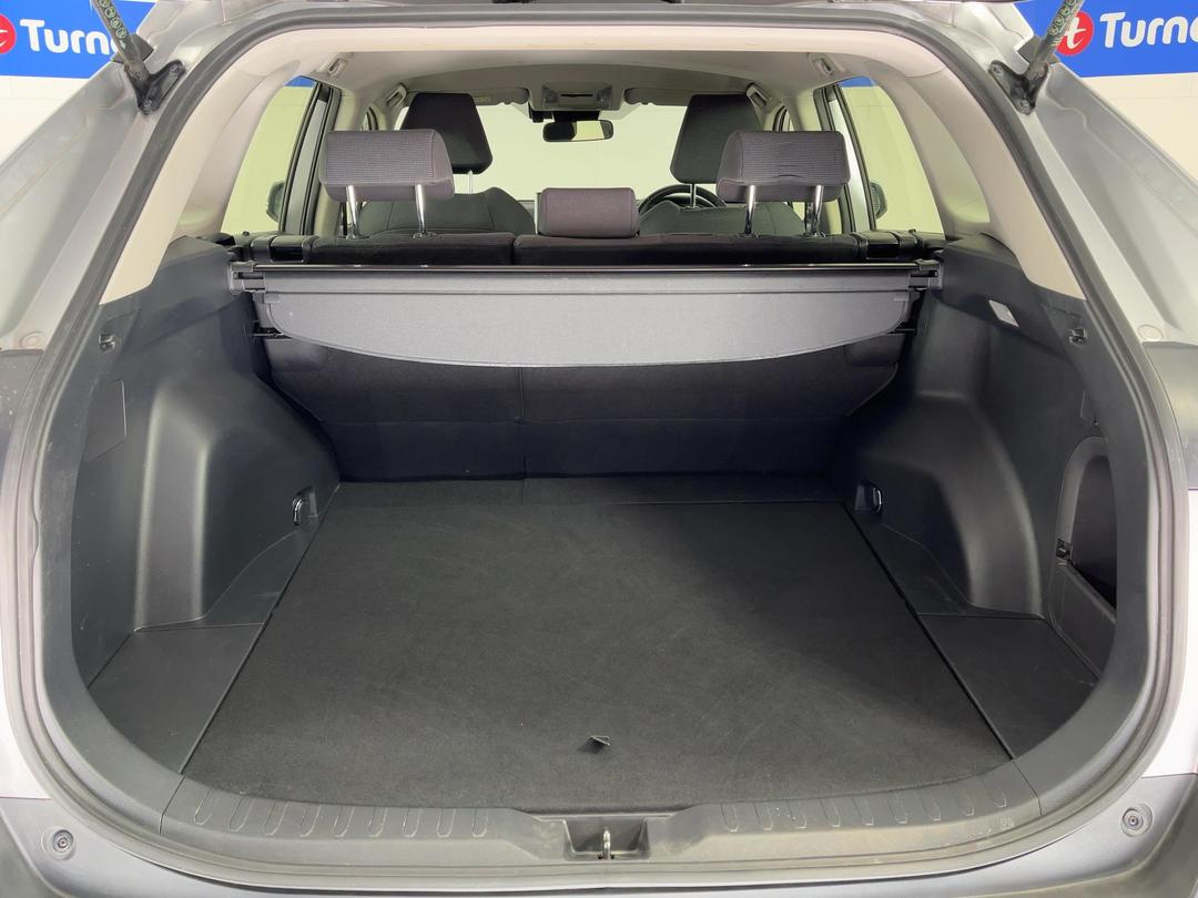 Photo '14' of Toyota Rav4