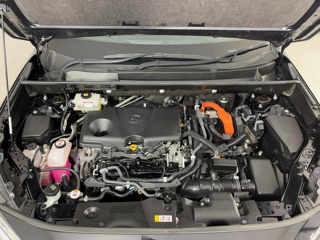 Photo '13' of Toyota Rav4