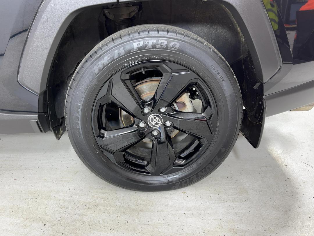 Photo '11' of Toyota Rav4