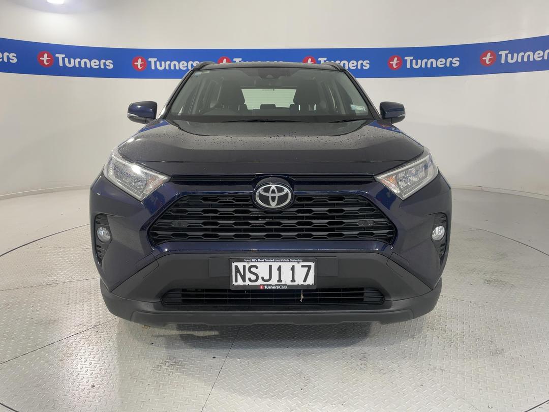 Photo '2' of Toyota Rav4