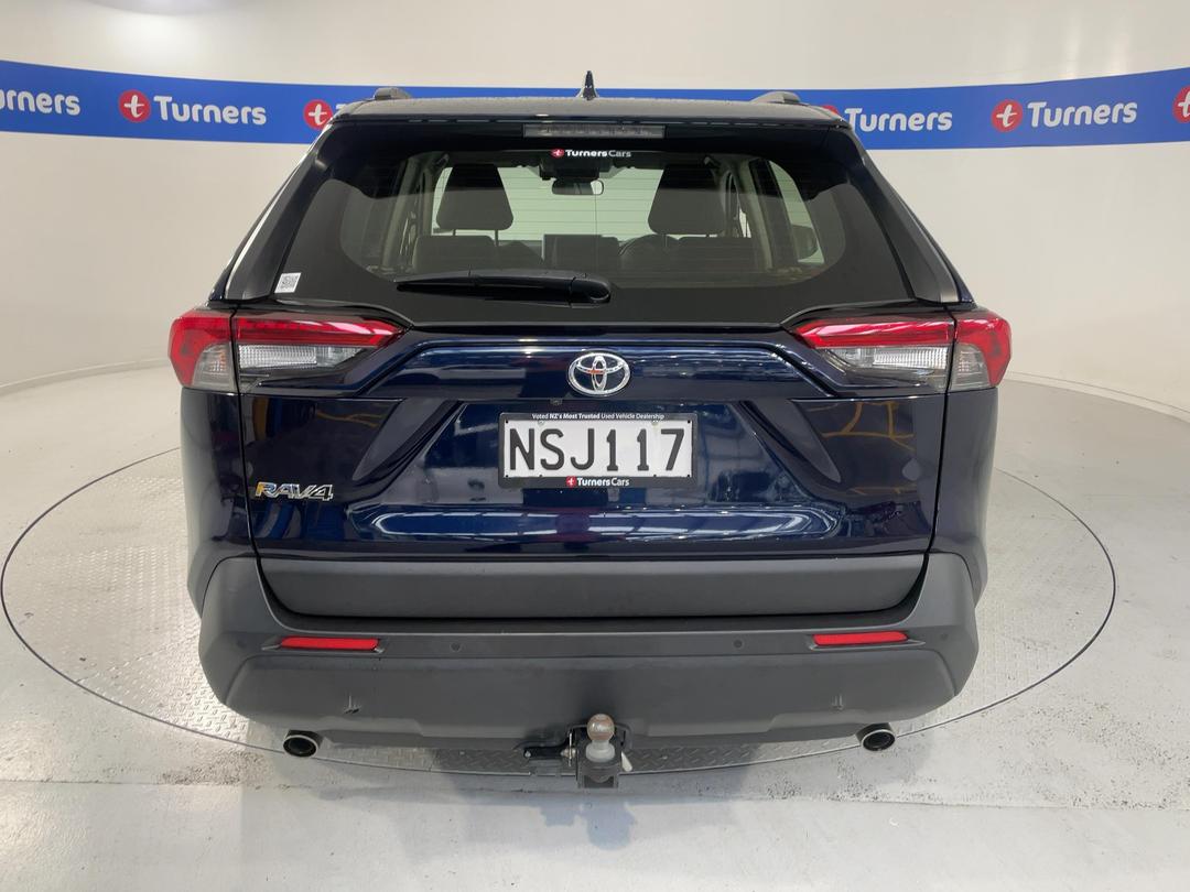 Photo '6' of Toyota Rav4