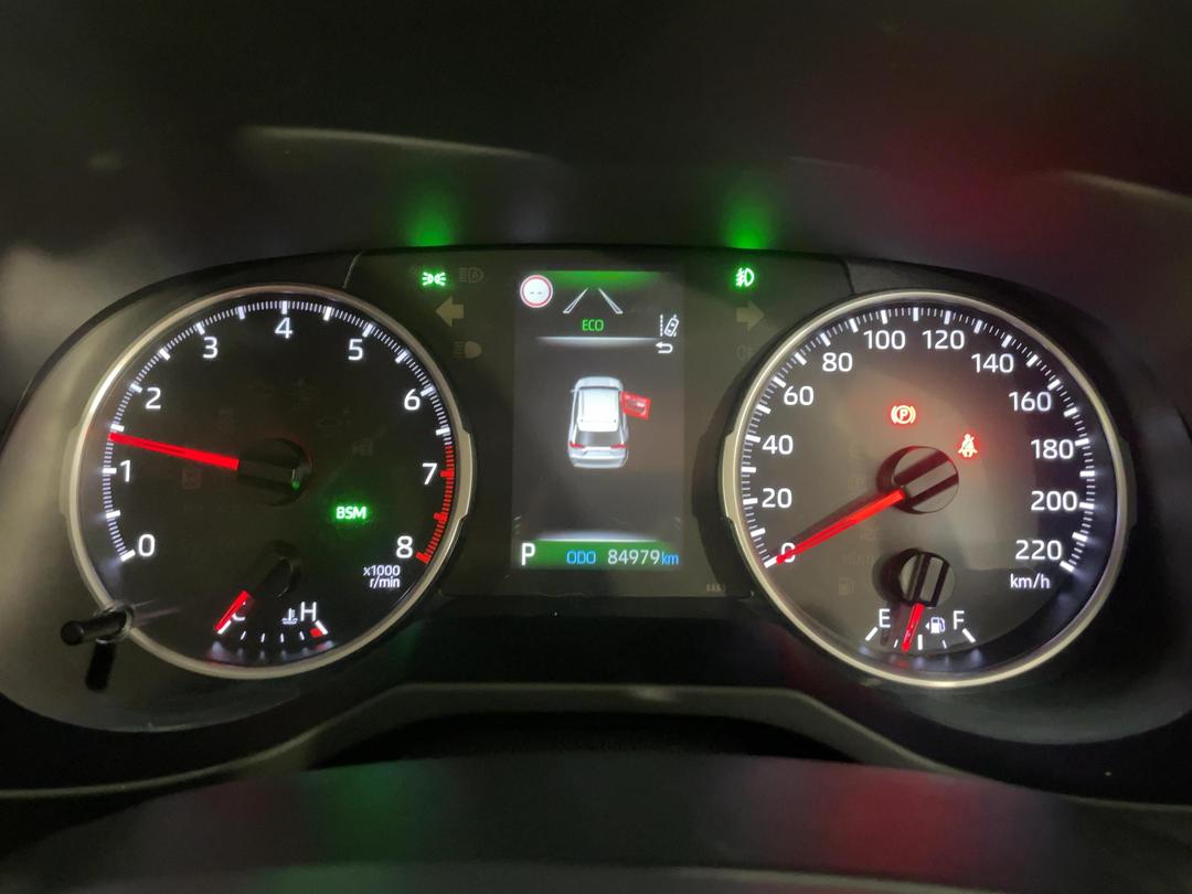 Photo '21' of Toyota Rav4