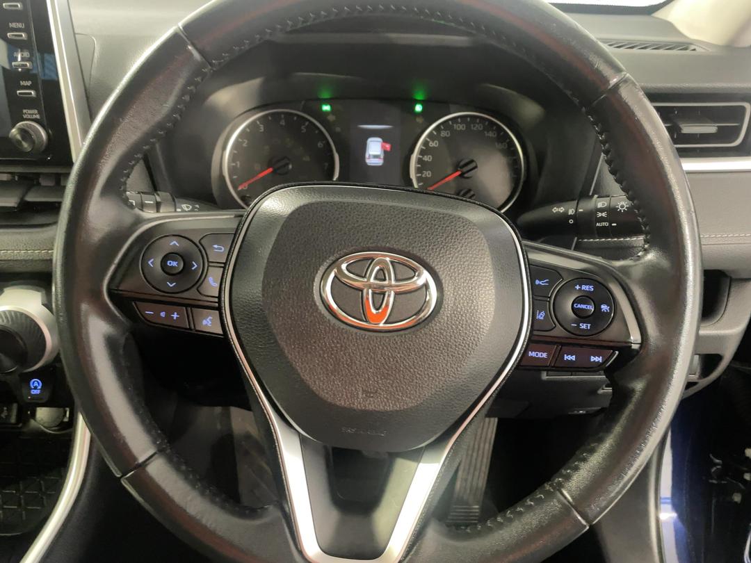 Photo '28' of Toyota Rav4