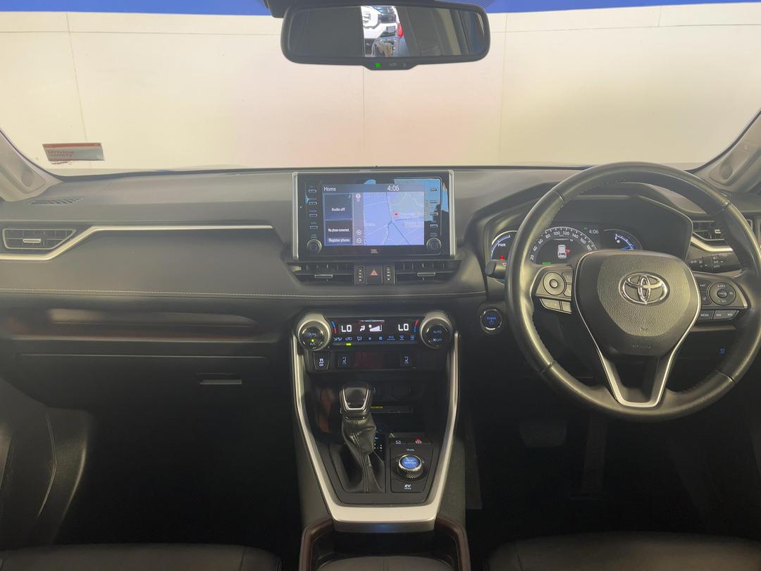 Photo '17' of Toyota Rav4