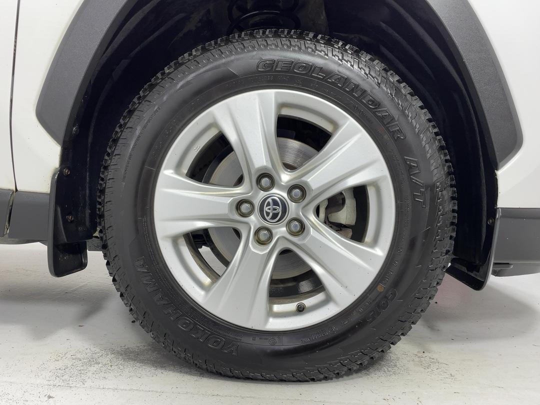 Photo '9' of Toyota Rav4