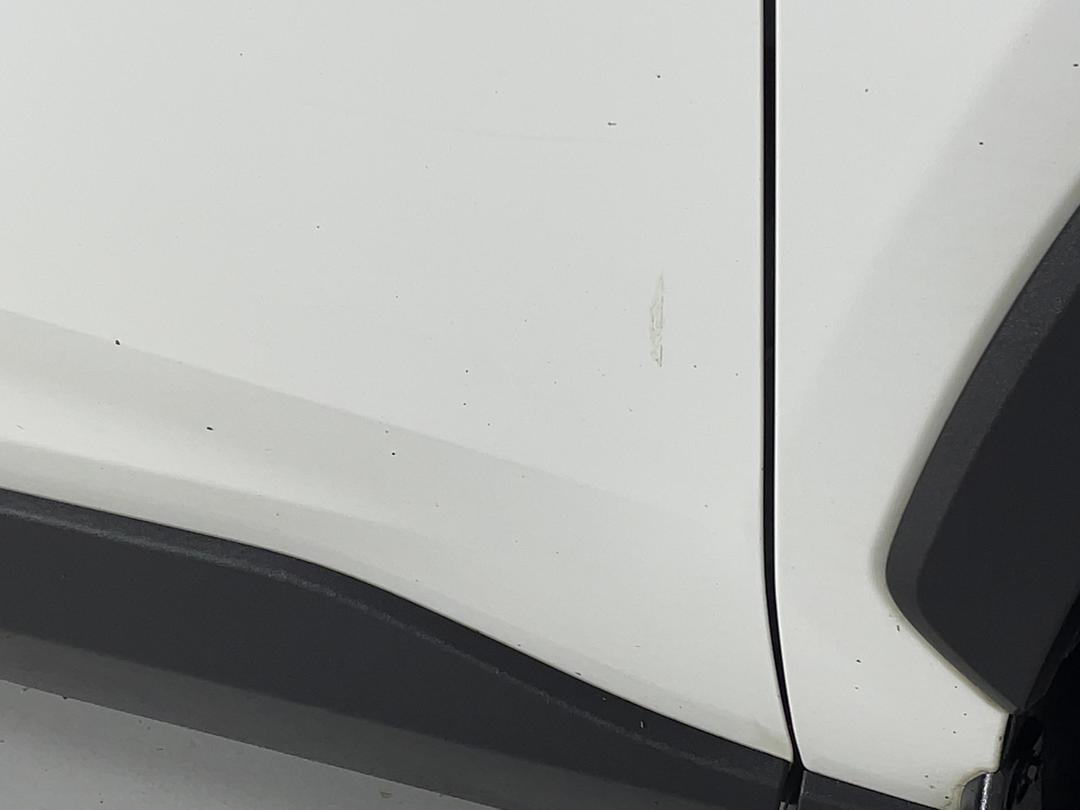 Photo '23' of Toyota Rav4