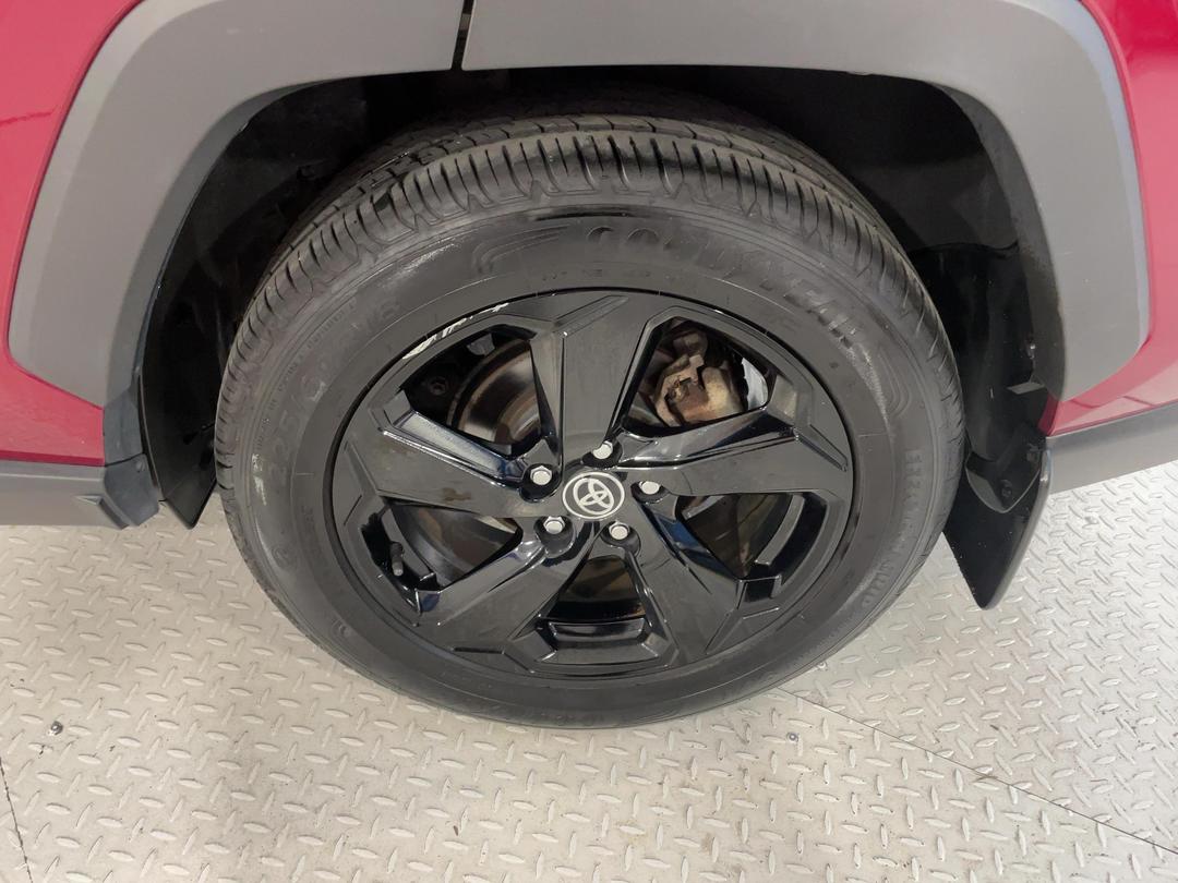 Photo '11' of Toyota Rav4
