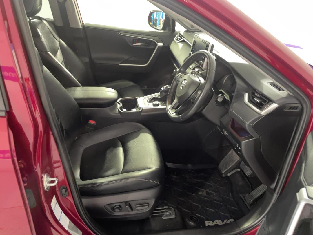 Photo '16' of Toyota Rav4