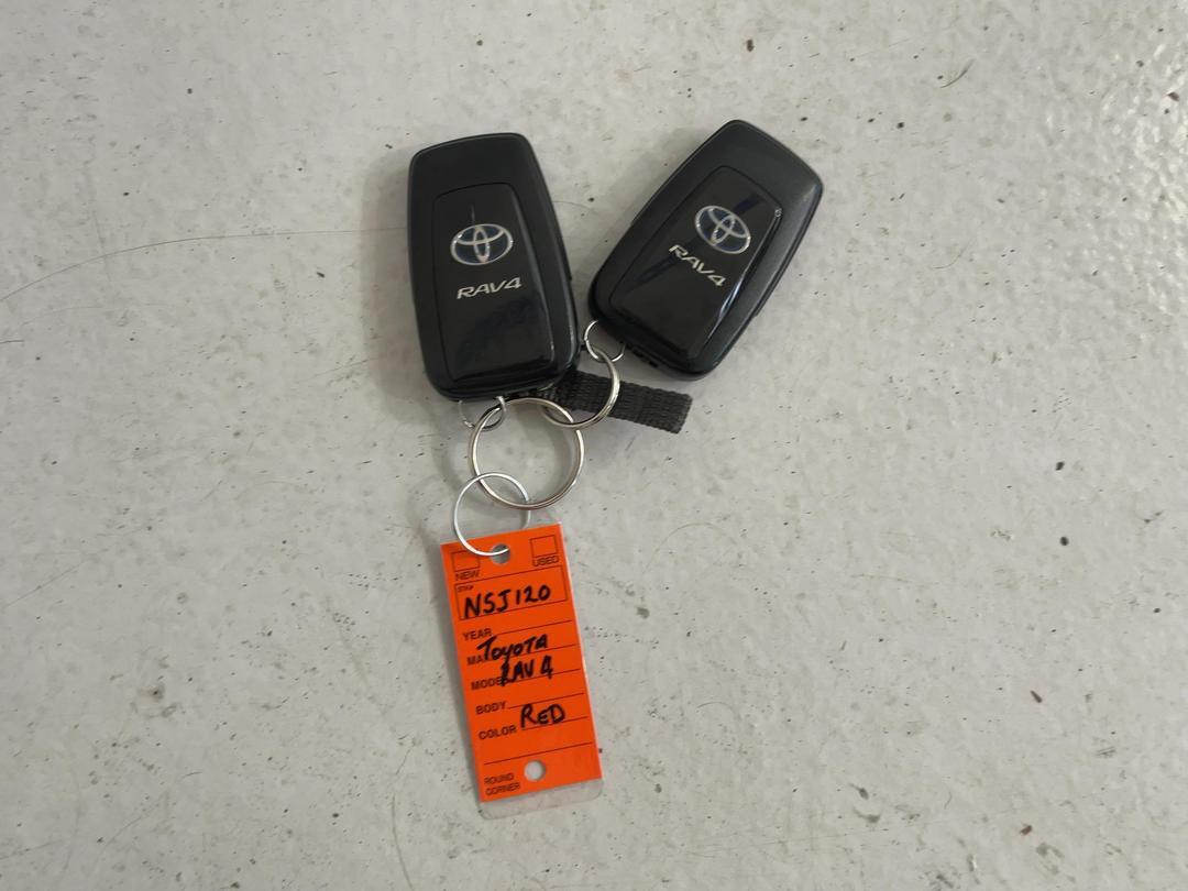 Photo '22' of Toyota Rav4