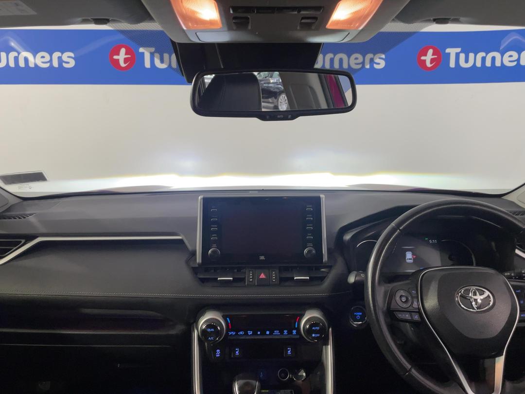 Photo '17' of Toyota Rav4