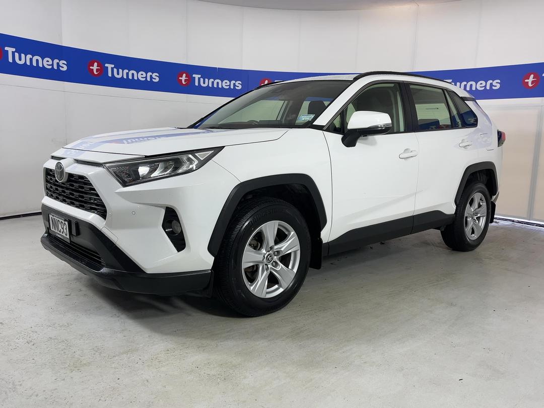 Photo '4' of Toyota Rav4
