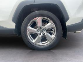 Photo '11' of Toyota Rav4