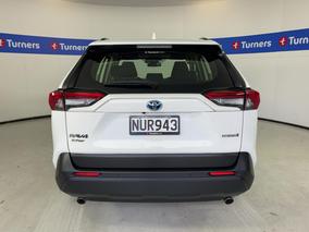 Photo '6' of Toyota Rav4