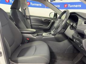 Photo '16' of Toyota Rav4