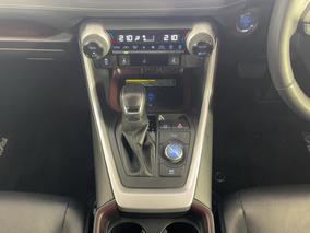 Photo '18' of Toyota Rav4