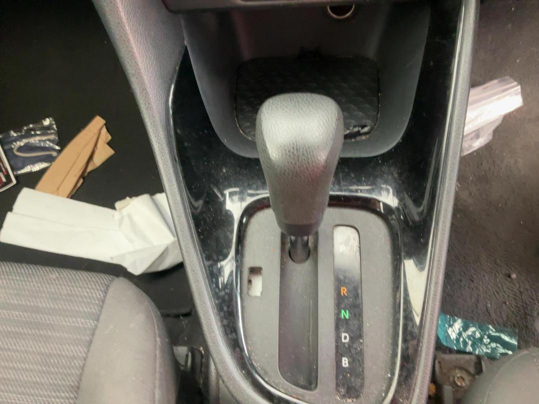 Photo '9' of Toyota Yaris GX