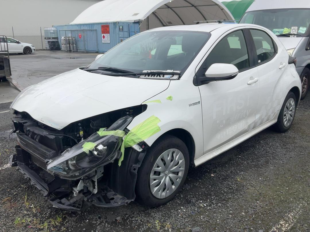 Photo '12' of Toyota Yaris GX