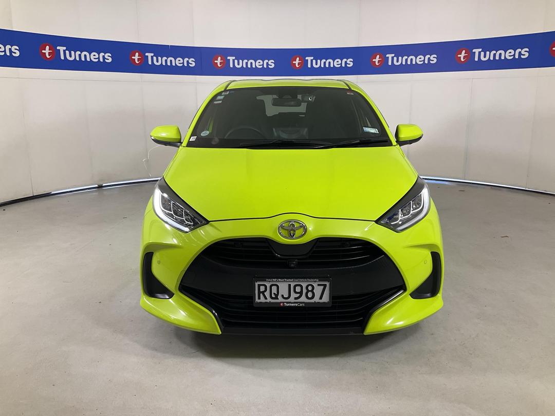 Photo '2' of Toyota Yaris