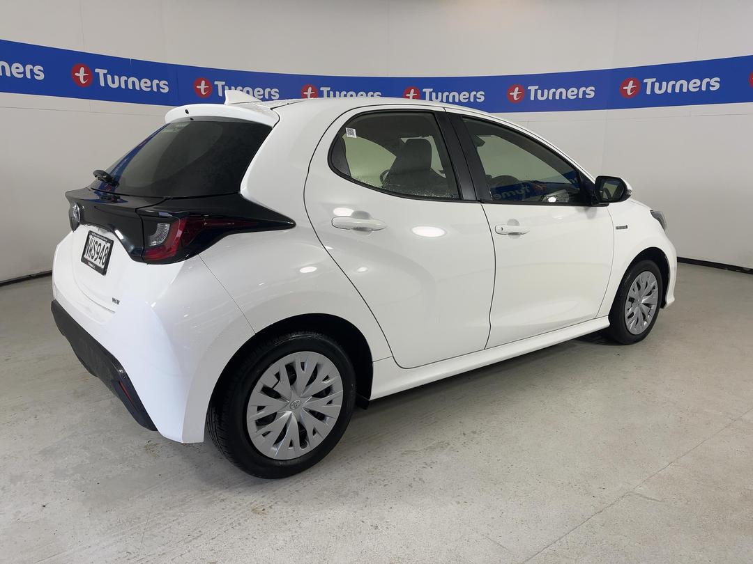 Photo '7' of Toyota Yaris