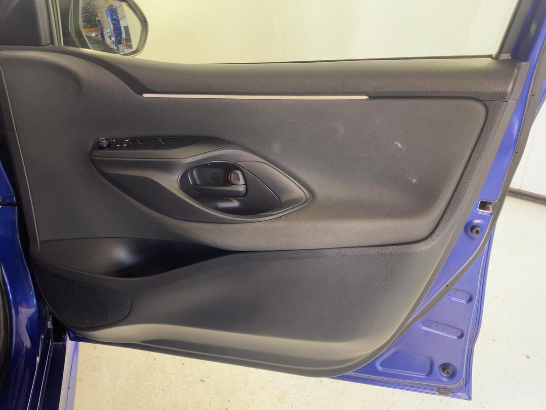Photo '15' of Toyota Yaris
