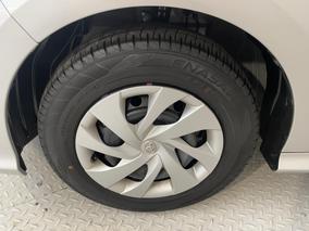 Photo '10' of Toyota Yaris