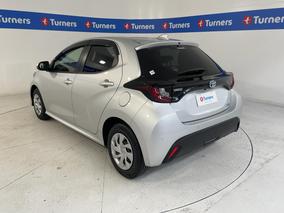 Photo '5' of Toyota Yaris