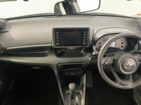 Photo '17' of Toyota Yaris