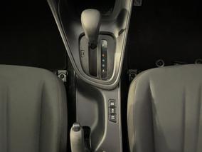 Photo '23' of Toyota Yaris
