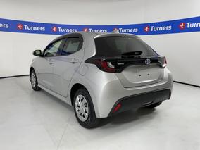 Photo '5' of Toyota Yaris