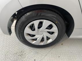 Photo '12' of Toyota Yaris