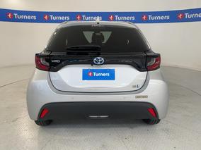 Photo '6' of Toyota Yaris