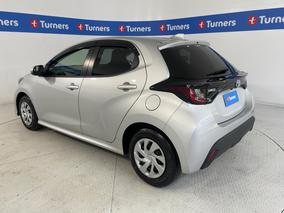 Photo '5' of Toyota Yaris