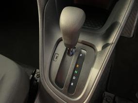 Photo '31' of Toyota Yaris