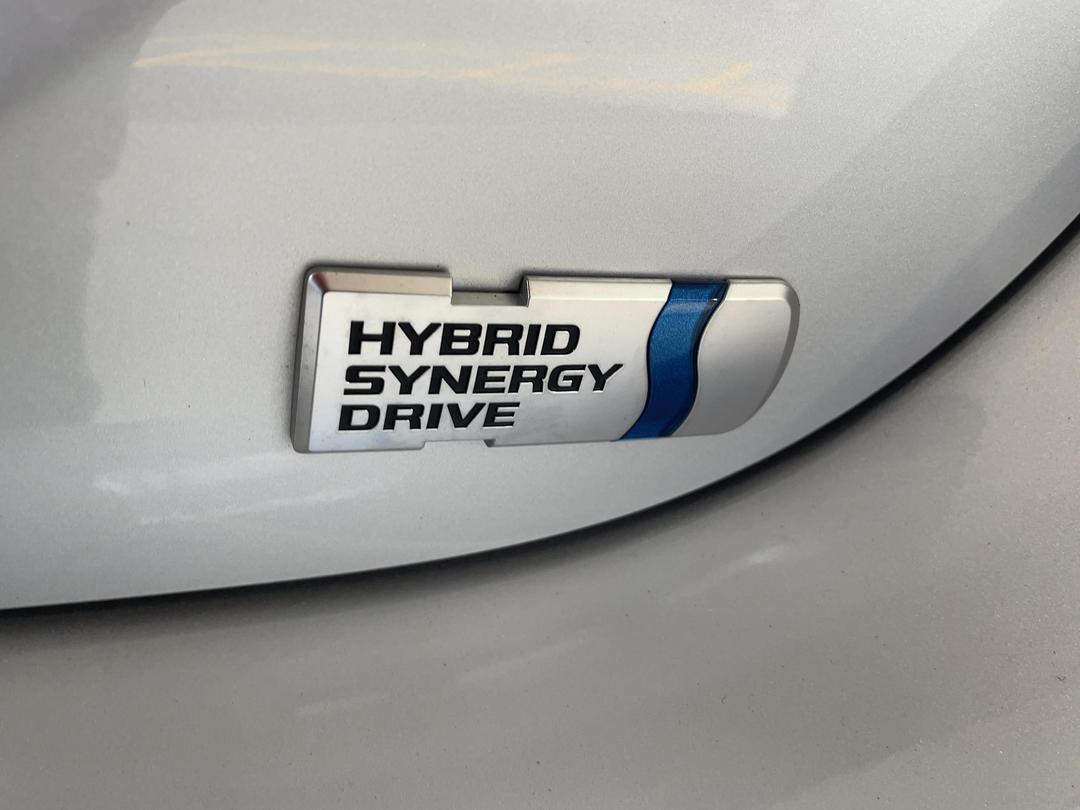 Photo '35' of Toyota Yaris