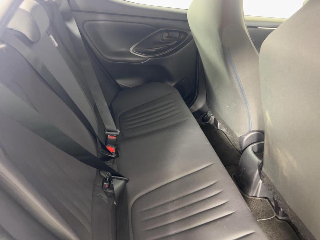 Photo '20' of Toyota Yaris