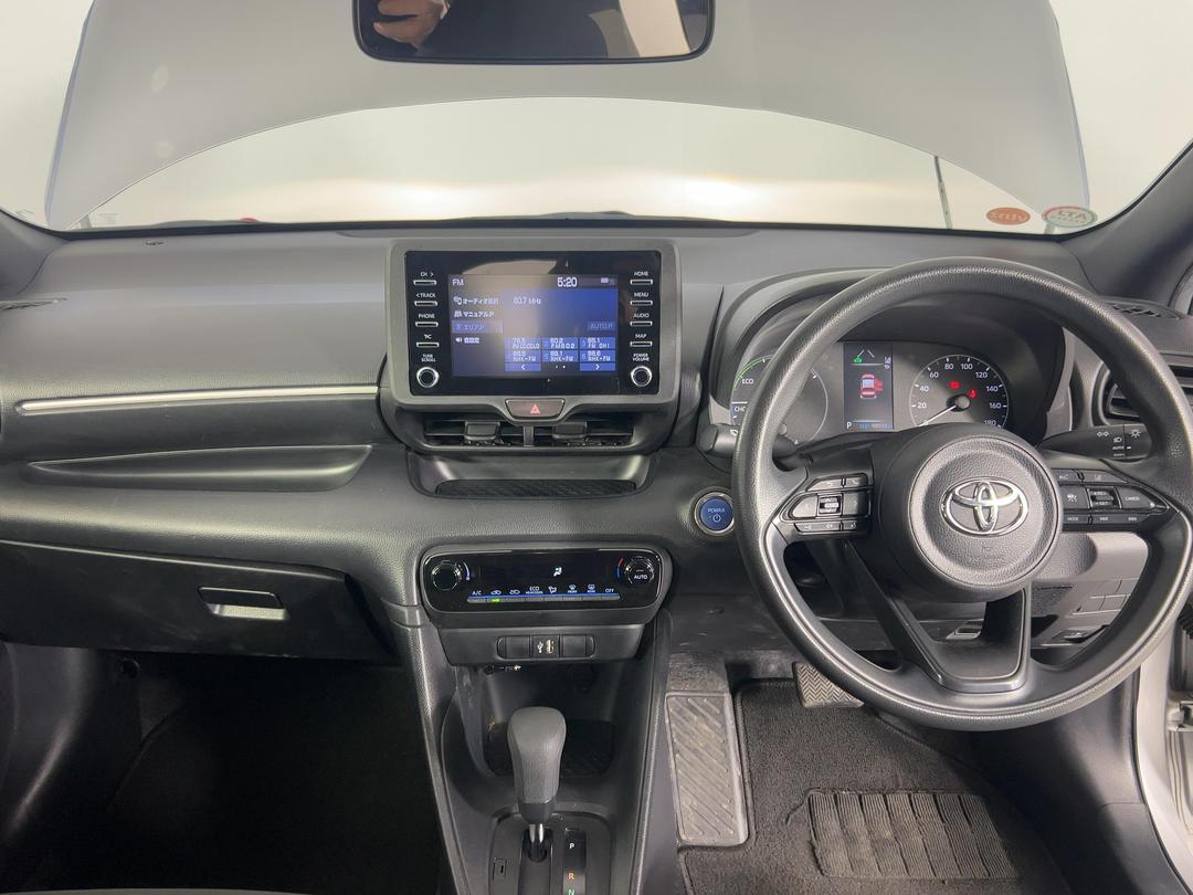 Photo '17' of Toyota Yaris