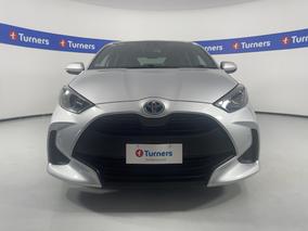 Photo '2' of Toyota Yaris
